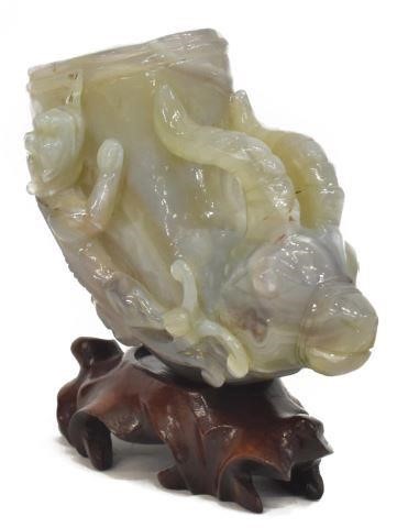 CHINESE CARVED AGATE RAM S HEAD 35bba8