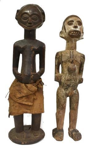  2 AFRICAN CARVED WOOD MALE FIGURES  35bcd8