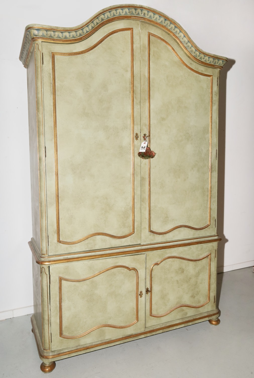 LARGE FAUX PAINTED FRENCH STYLE 361f5f