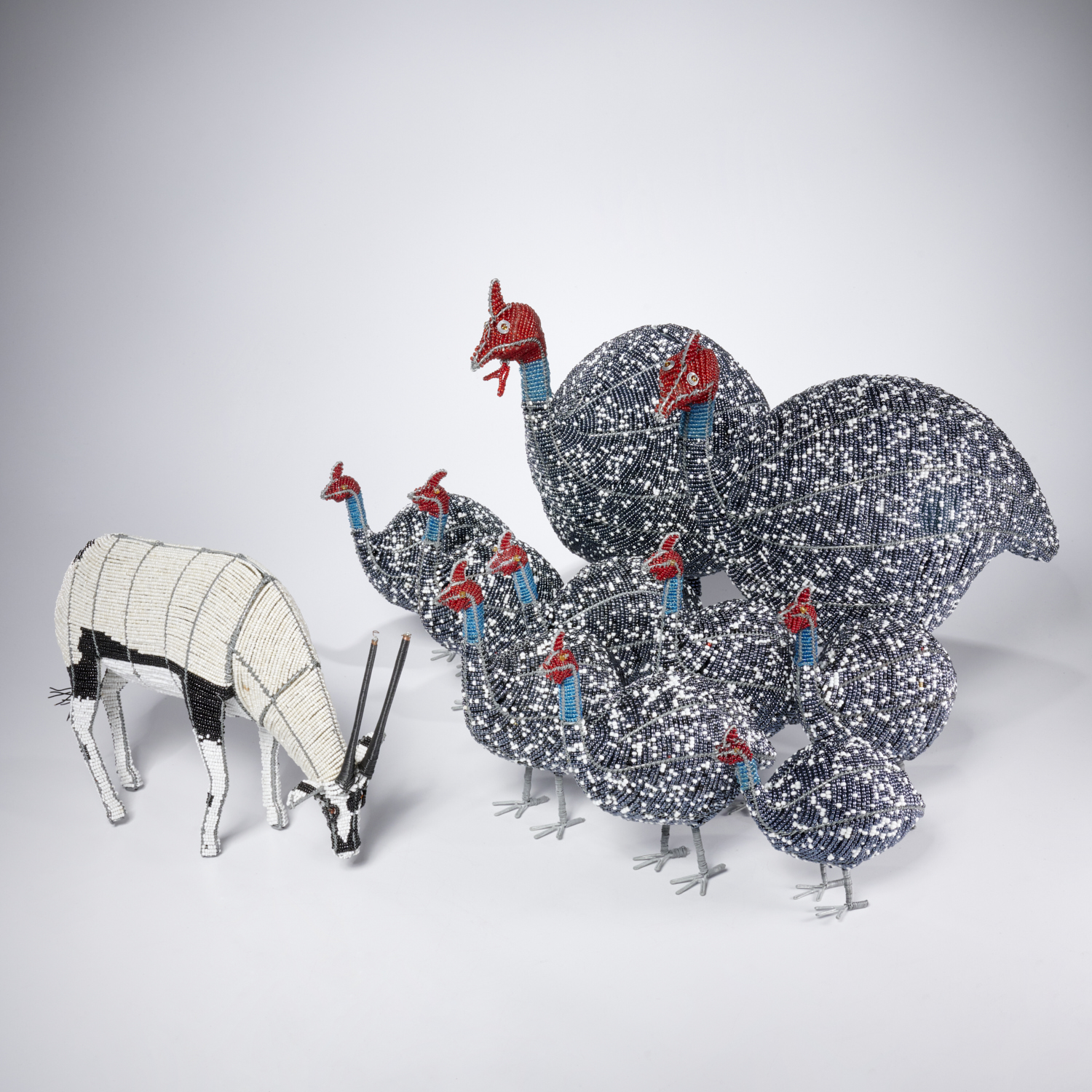 COLLECTION BEADED ANIMAL SCULPTURES 360beb