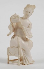 ANTIQUE CHINESE CARVED IVORY WOMAN FIGURINEAntique