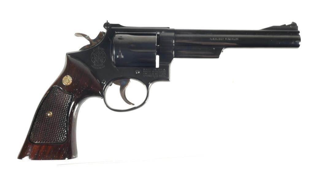 SMITH AND WESSON MODEL 19 REVOLVER
