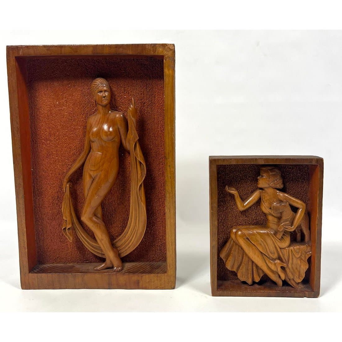 2 Hand Carved American Art Deco 362bf4