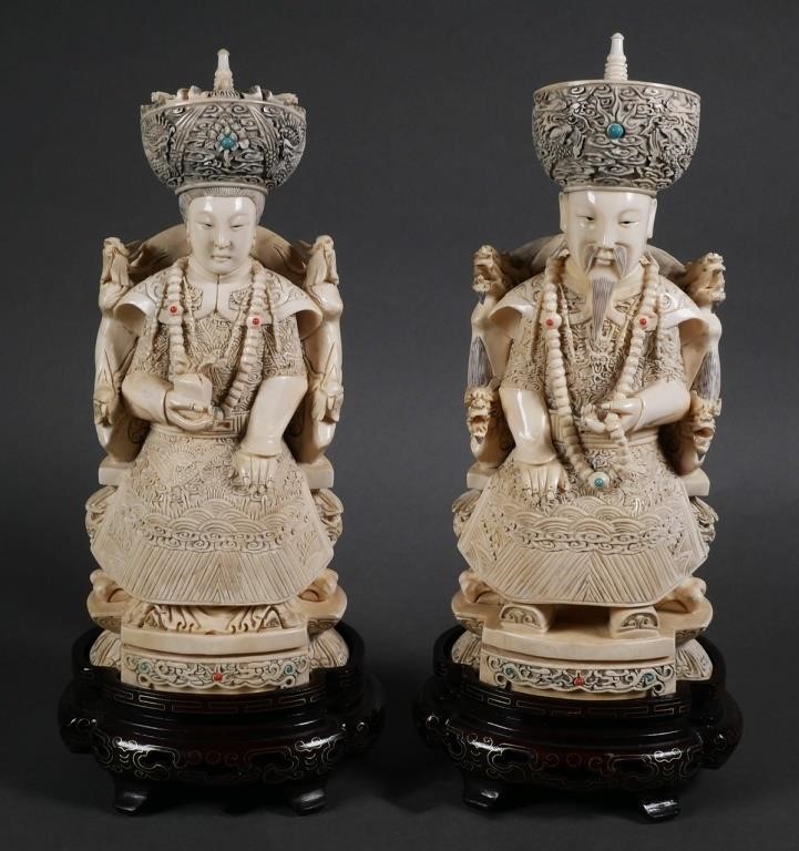 PAIR ANTIQUE CHINESE CARVED EMPEROR 363a71