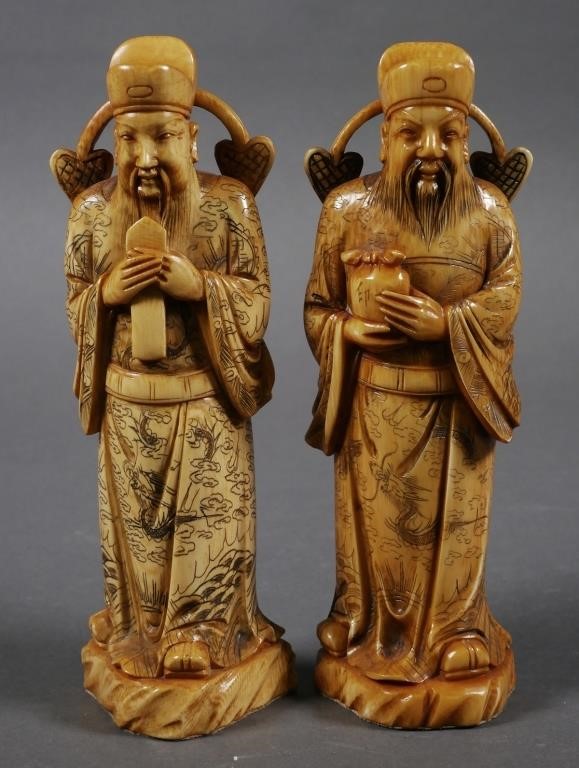 ANTIQUE IVORY PAIR OF BISHOP CHESS 36633a