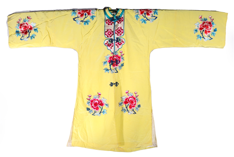 Vintage Chinese yellow silk women s 36694d