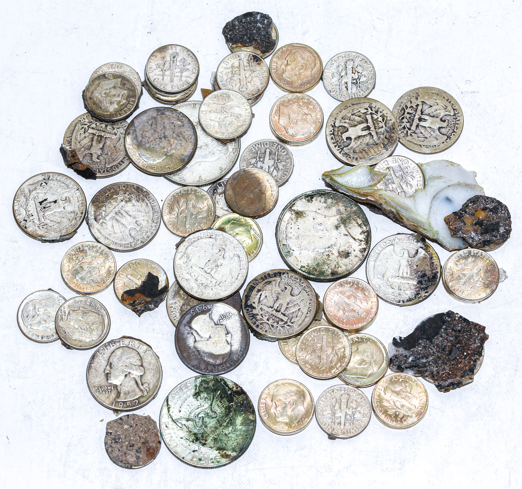SILVER COINS WITH FOREIGN SUBSTANCE 369d6e