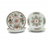 PAIR OF CHINESE EXPORT PORCELAIN FAMILLE