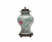 CHINESE FAMILLE ROSE GINGER JAR, 18/19TH
