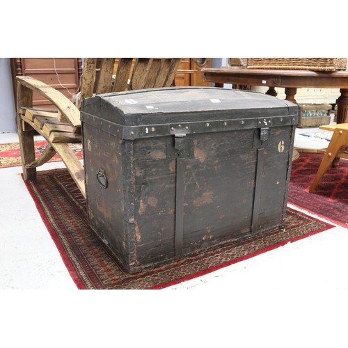 Antique French dome top travel 36833e