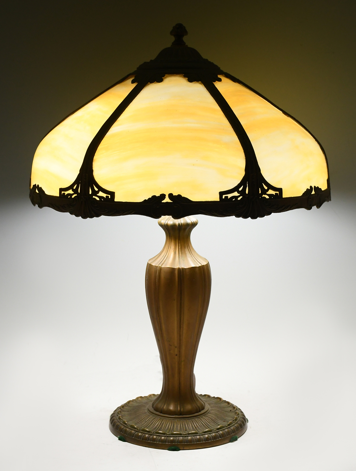 CARAMEL SLAG GLASS LAMP 6 panel 36b81d
