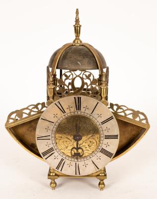 A pin and hoop lantern clock of 36b951