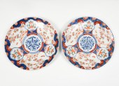 PAIR OF JAPANESE IMARI CHARGERS  36a579