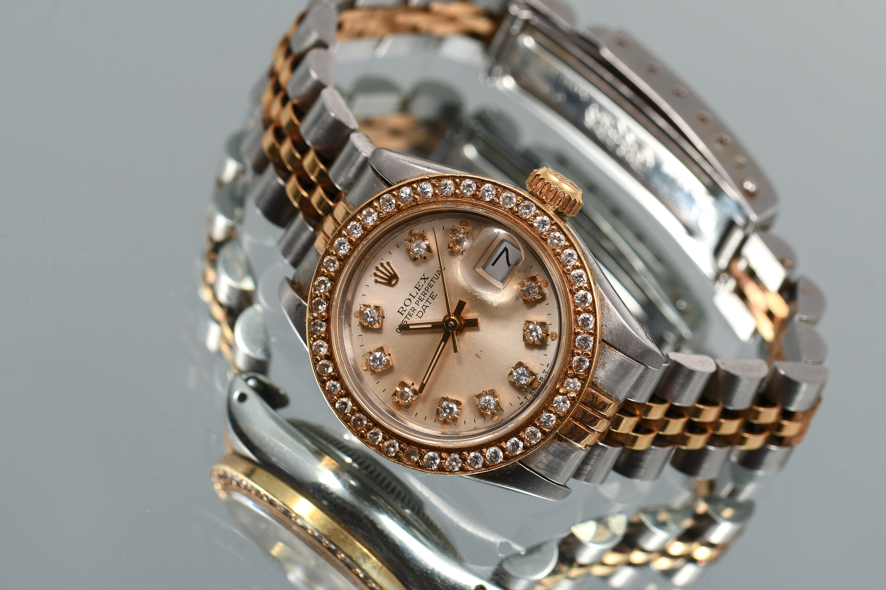 LADIES 18K STAINLESS ROLEX PERPETUAL 36a686