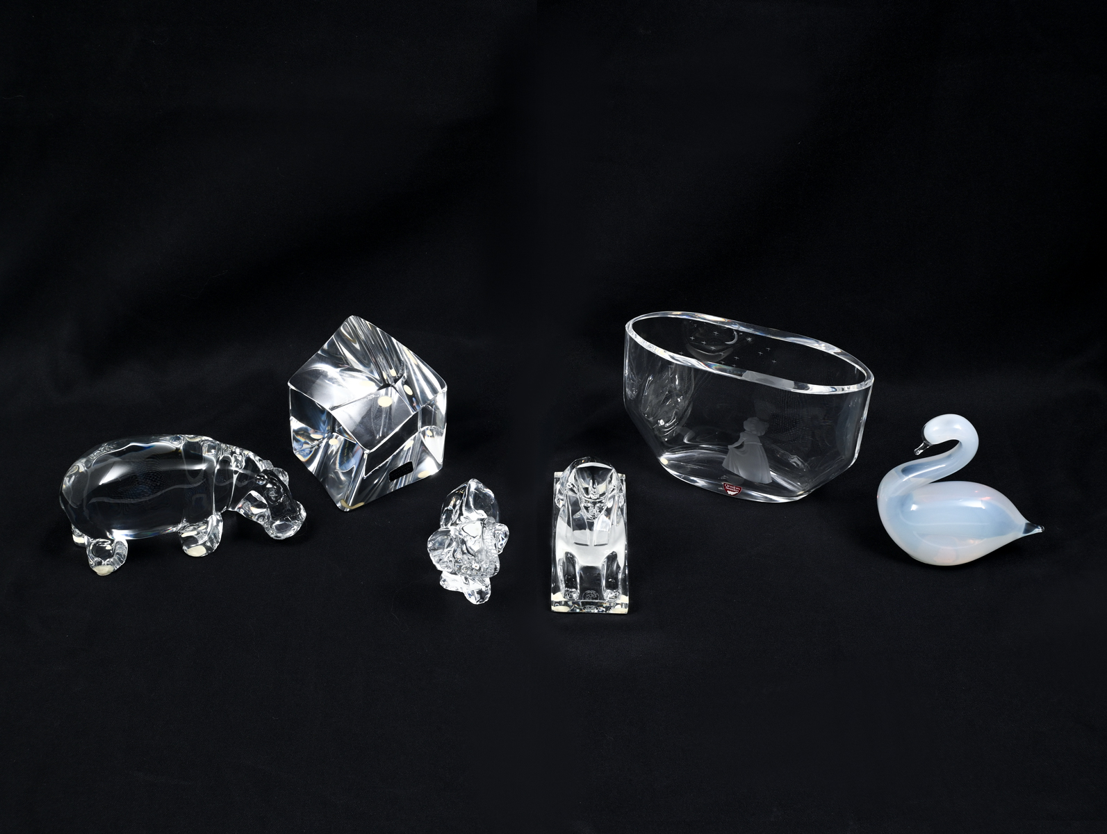 6 PC CRYSTAL FIGURINE VASE COLLECTION  36a971