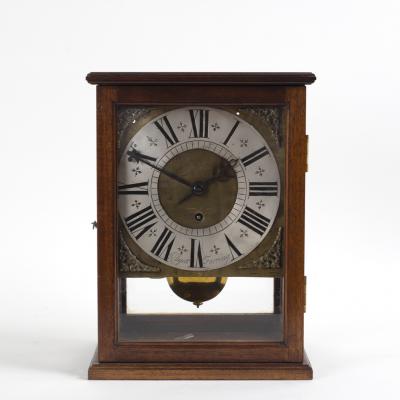 A glass cased mantel clock the 36da6d