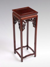 CHINESE ROSEWOOD FERN STAND: Carved