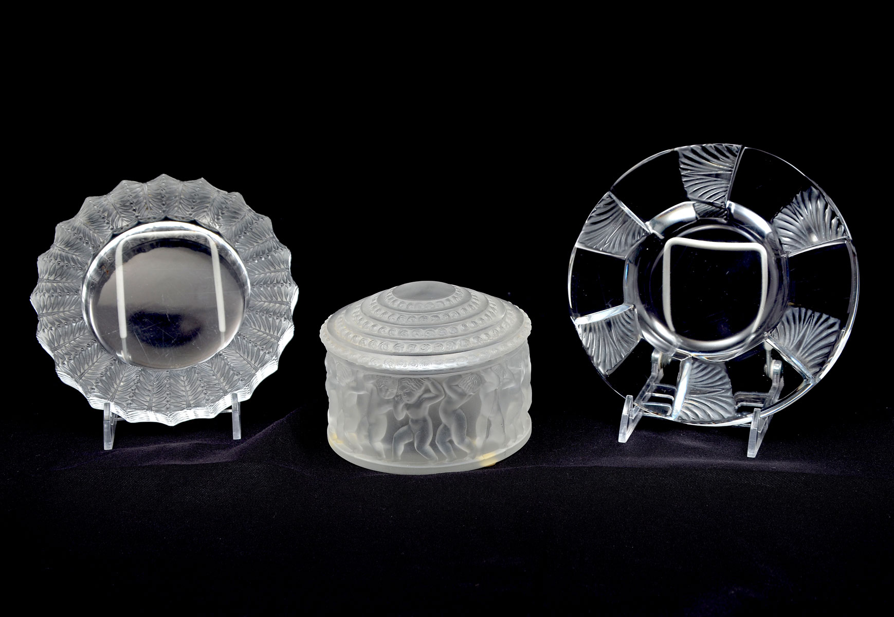 3 PC LALIQUE CRYSTAL COLLECTION  36d238