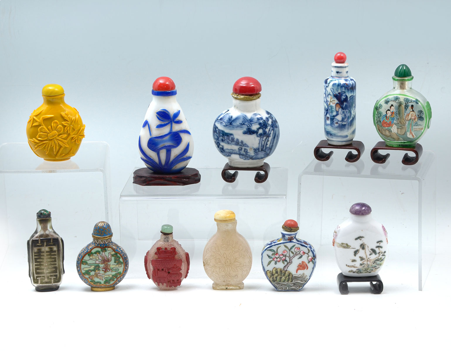 11 PC CHINESE SNUFF BOTTLE COLLECTION  36d37a