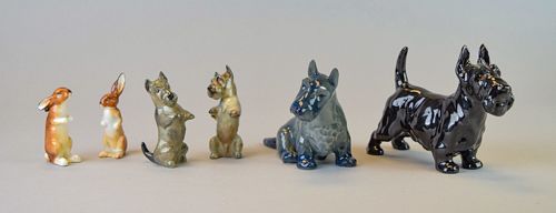 GROUPING OF PORCELAIN ANIMAL FIGURINES6 370461