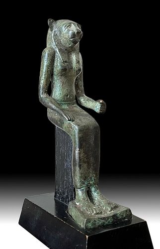 EGYPTIAN LATE DYNASTIC BRONZE SEKHMET  370b75
