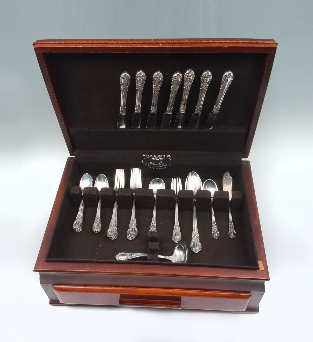 35 PC LUNT STERLING MODERN VICTORIAN  36f4a5
