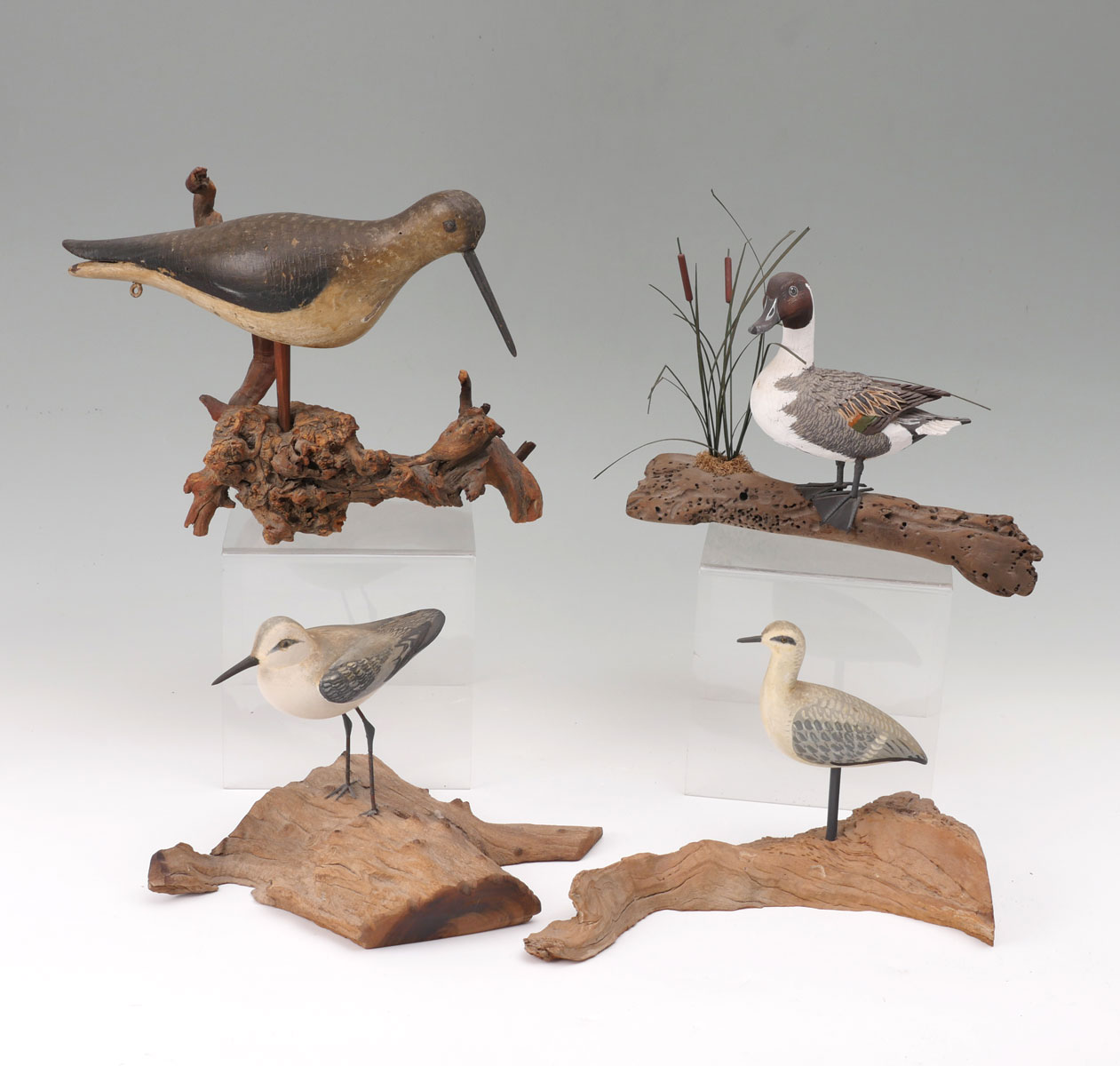 4 PC CARVED BIRD DECOY COLLECTION  36f681