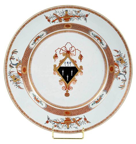 CHINESE EXPORT ARMORIAL PORCELAIN 372a7f