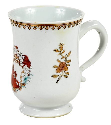 CHINESE EXPORT ARMORIAL PORCELAIN 3715cc
