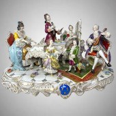 LARGE HAND PAINTED DRESDEN PORCELAIN