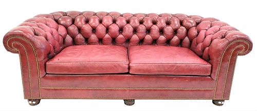 LEATHER UPHOLSTERED CHESTERFIELD 3751f0