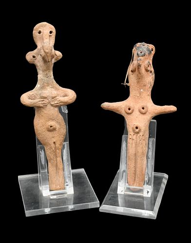 TWO FIGURINE ANCIENT AND ANCIENT 373fba