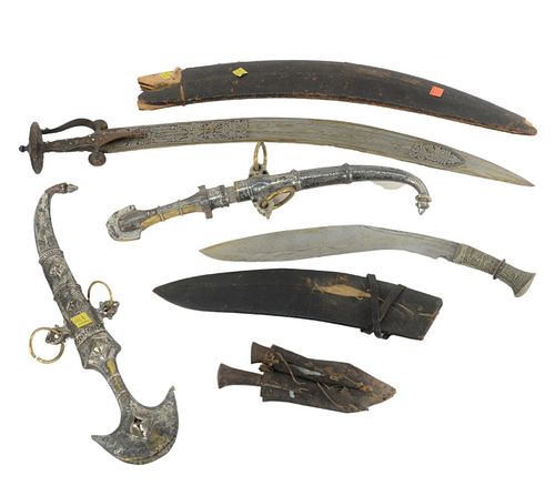 GROUP OF SIX KNIVES AND DAGGERS 379d86