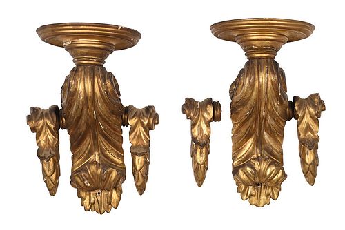 PAIR OF CLASSICAL CARVED GILTWOOD 37a713