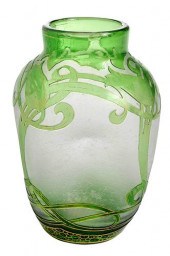 DORFLINGER HONESDALE GREEN CAMEO GLASS