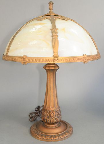 CARAMEL SLAG GLASS TABLE LAMP HAVING 37a858