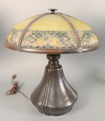 VICTORIAN PANEL SHADE LAMP HAVING 37adc7