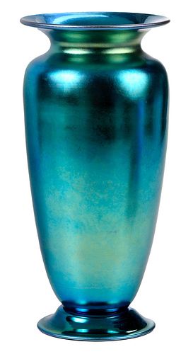 STEUBEN BLUE AURENE GLASS VASE1905 1933  378d18