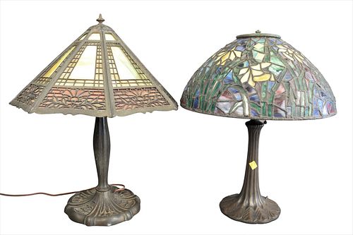 TWO TABLE LAMPS TO INCLUDE LEADED 379101