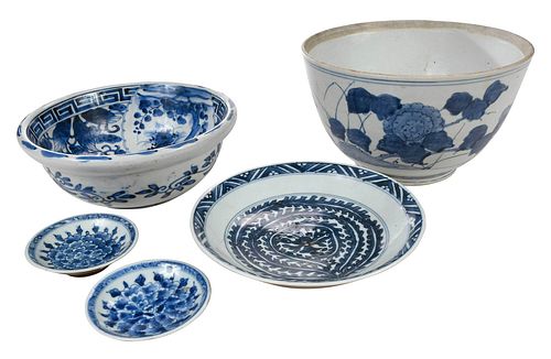 FIVE PIECES CHINESE BLUE AND WHITE 3793be