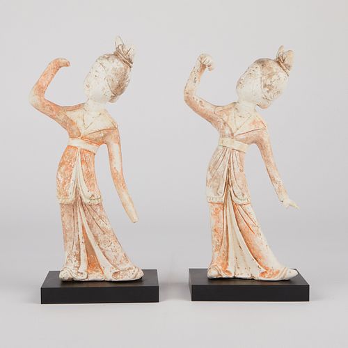 PAIR CHINESE TANG DYNASTY TERRACOTTA 37f8aa