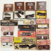 GRP: 13 MODEL TRAINS & TENDER - ROUNDHOUSE