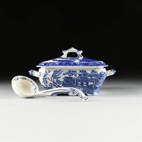 AN ENGLISH STAFFORDSHIRE BLUE WILLOW 381657