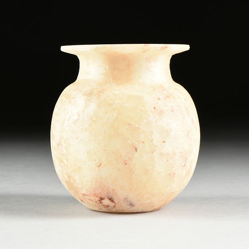 AN ANCIENT EGYPTIAN STYLE ALABASTER 38167b