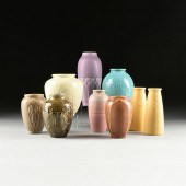 A GROUP OF NINE ROOKWOOD POTTERY 3817be