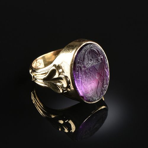 A YELLOW GOLD AND AMETHYST MEN S 3817c2