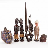 GROUP OF 6 AFRICAN CARVED WOOD OBJECTSGroup