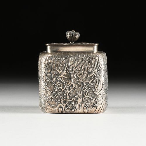 A CHINESE EXPORT SILVER TEA CANNISTER  380f7b