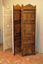 TWO INDIAN CARVED WOOD SCREENSTwo 3837c6