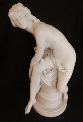LARGE FRENCH PARIAN NUDE SCULPTURELarge  383a3f